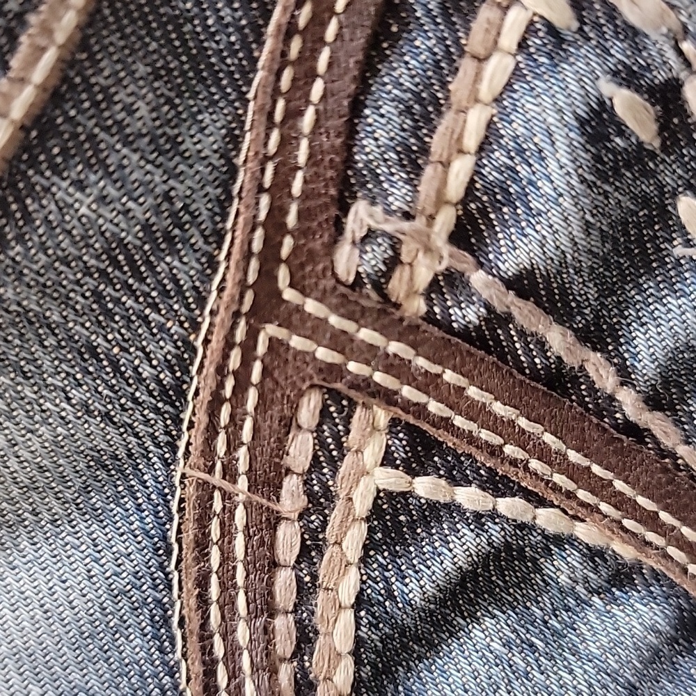 Monarchy Jeans - Picture 14 of 16